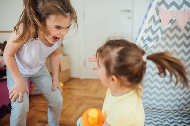 كيفية تعديل سلوك الطفل العنيف